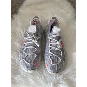 Nike Space Hippie Sneakers